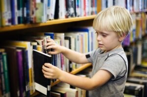Friends of Hoylake and West Kirby Libraries